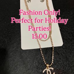 Fashion Necklace And Earrings 
