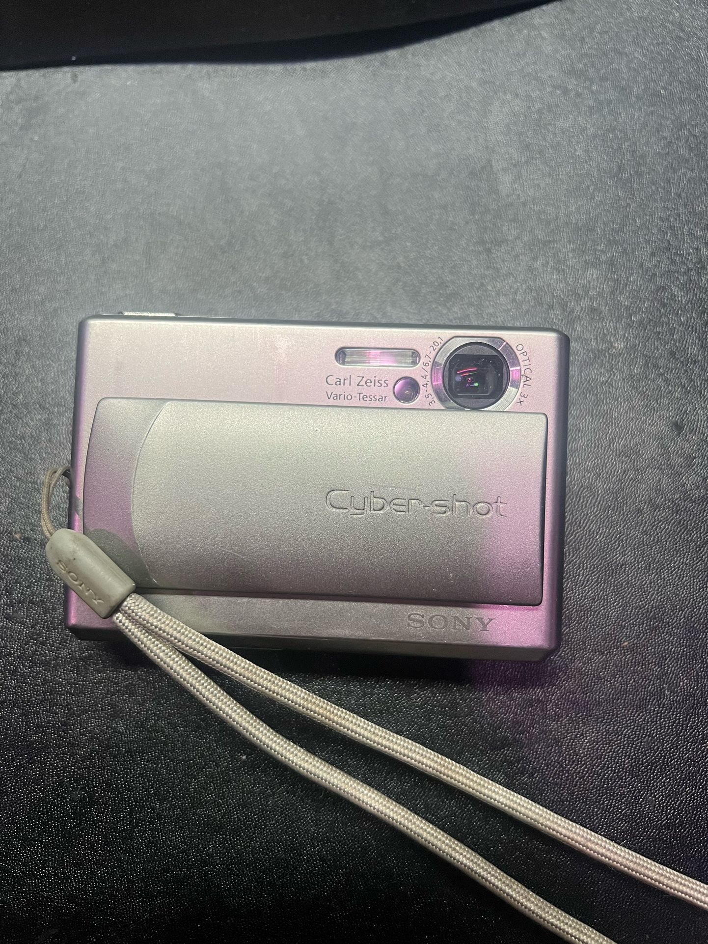 Sony Cyber-shot DSC-T1 5.0MP Digital Camera