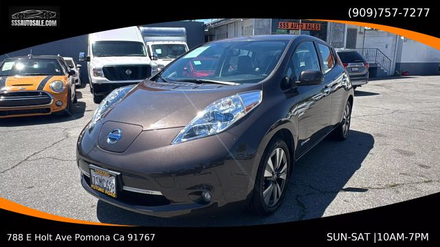 2016 Nissan LEAF