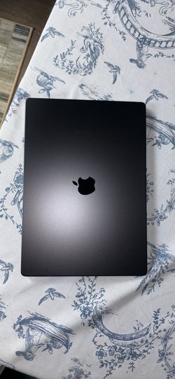 NEW Apple MacBook Pro 16” M3 Pro | 18GB RAM | 512GB SSD