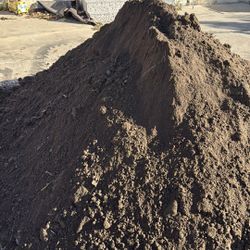 Free Dirt /Tiera Gratis 