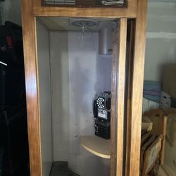 1930’s 40’s Western Wooden Telephone Booth . Works!