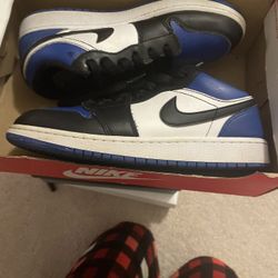 jordan 1 low royal blue toe