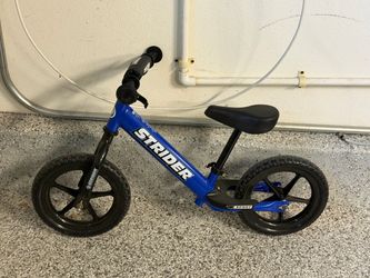 Strider 12 Sport Balance Bike (Blue) – Excellent Condition