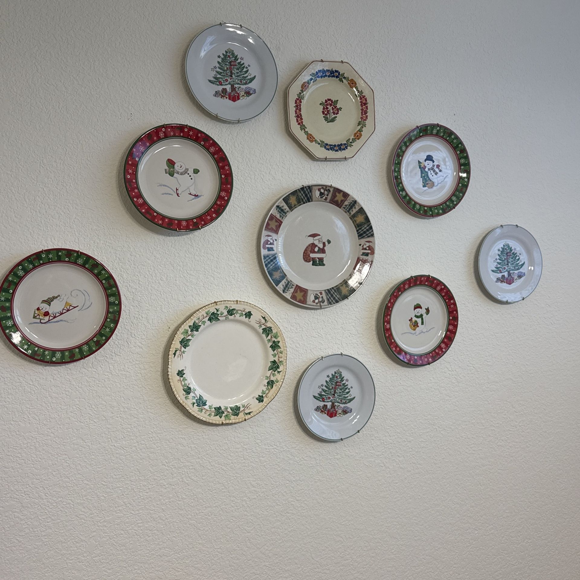 Collection Of Vintage Christmas Plates