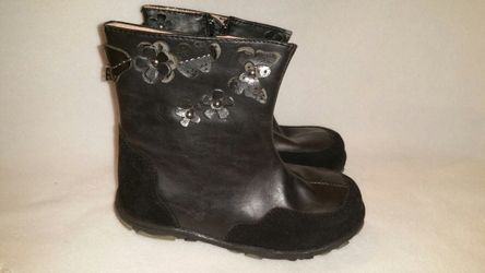 New Size 10 girls boots Laura Ashley