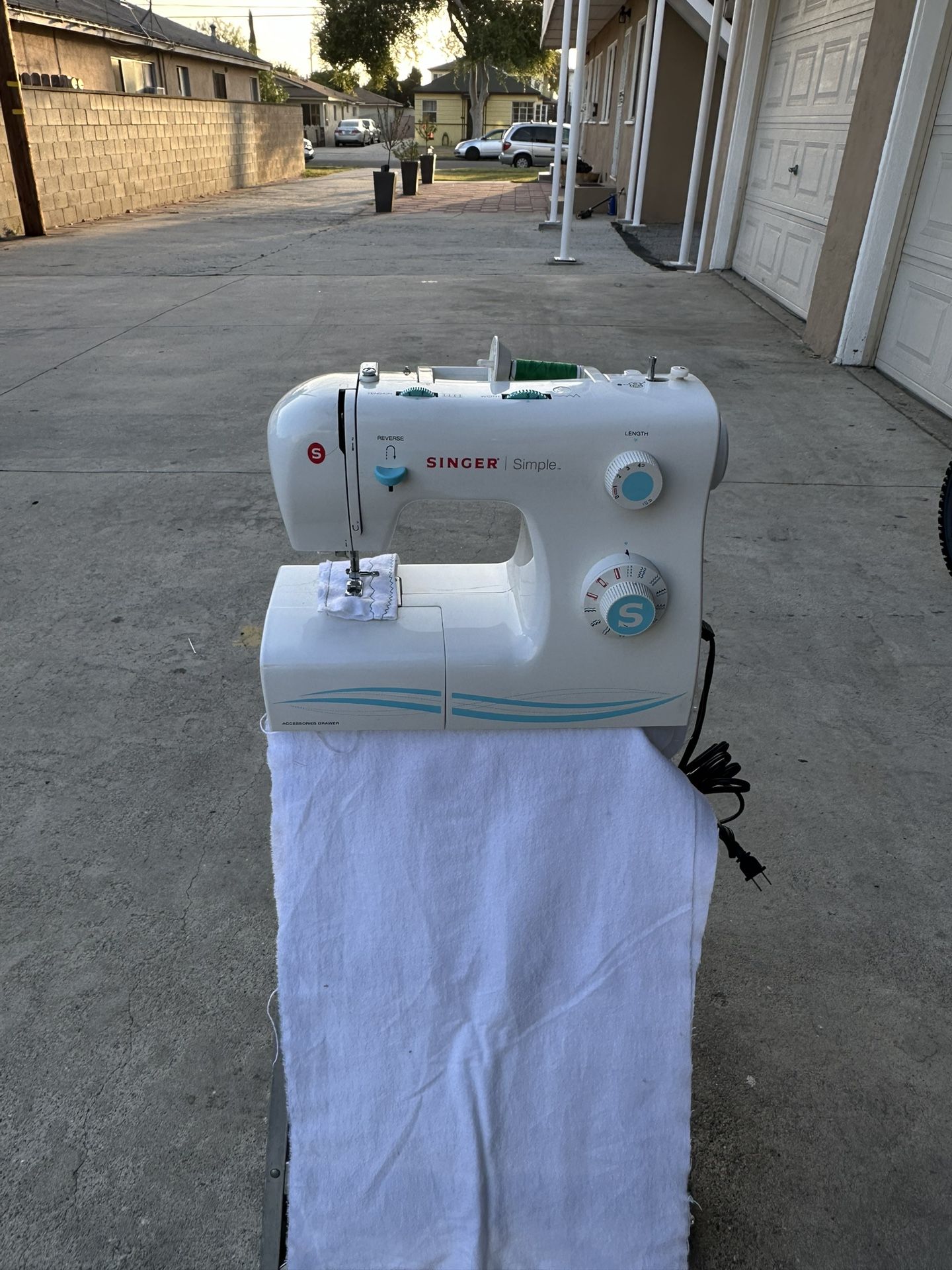 Singer Sew Machine