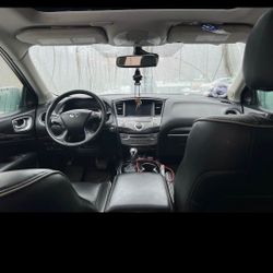 Lady Driven 