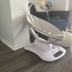 4moms Mamaroo Swing