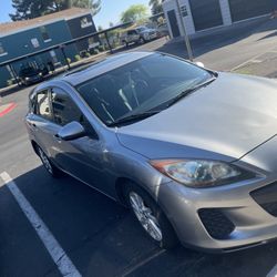 Mazda 3  2013