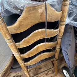 Dining table is big and small 5 Chairs