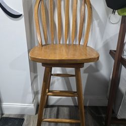 Solid Wood Swivel Counter Stools – Set of 4