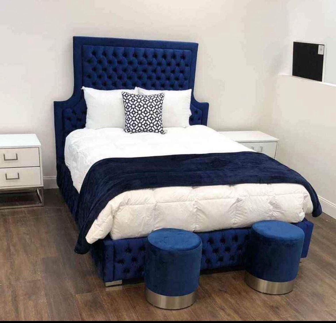 Tufted Bedframe , Bedroom Set , MANY IN STOCK 💙