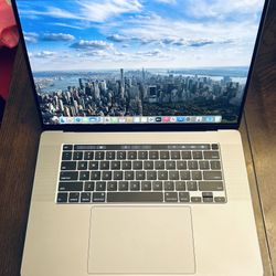 16 Inch MacBook Pro Touchbar - i9 - 32gb Ram - 1tb SSD