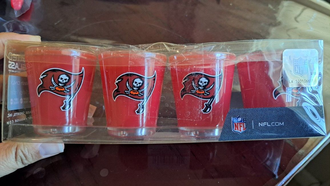 NFL Buccaneers shot glasses