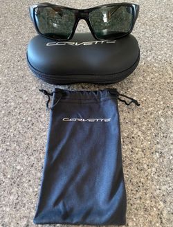 Men’s Sunglasses Corvette Black With Case 