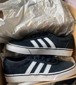 Adidas Size 8 Men 9 Women New