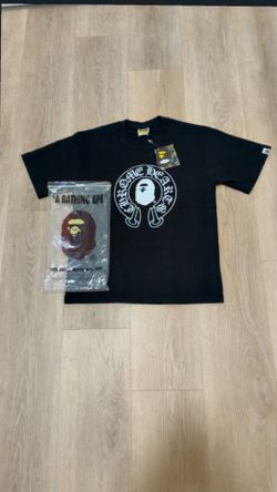Crome hearts x bape shirt size (M)