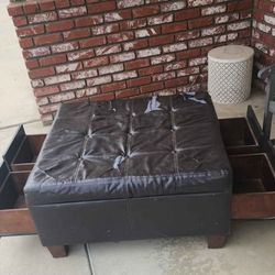 Free Ottoman 