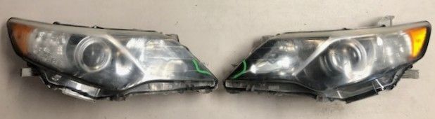 USED REF#1526/#1527 || 2012-2014 TOYOTA CAMRY || DRIVER/PASSENGER HEADLIGHTS
