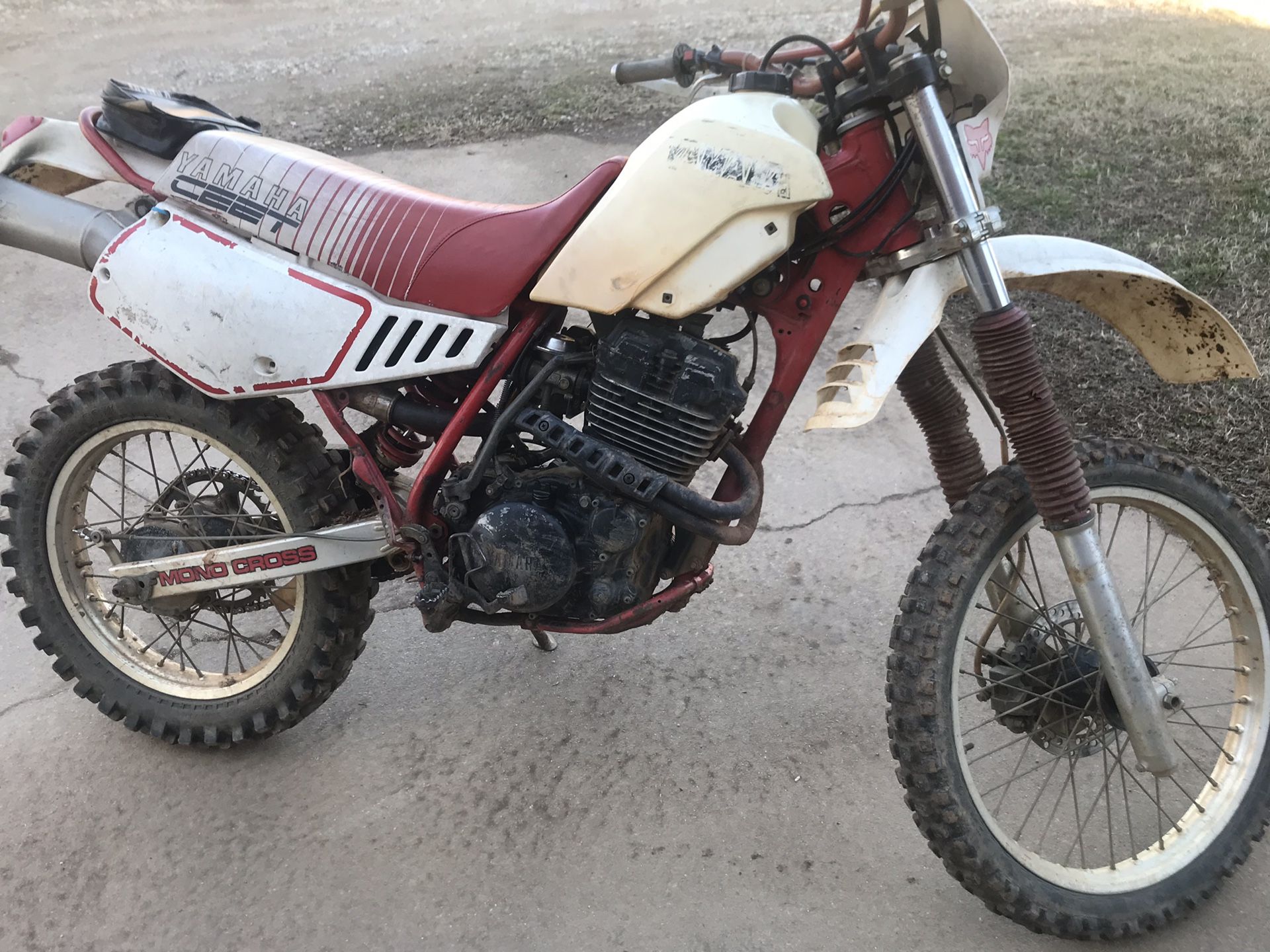 1986 Yamaha TT350 Dirt Bike
