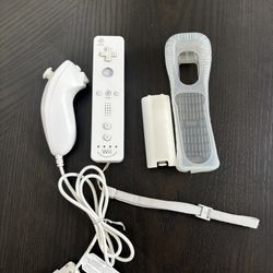 Wii Remote With Motion Plus and Wiimote