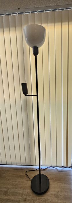 Modern Floor Lamp w/ Reading Light – Minimal Black, Excellent Condition