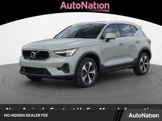 2023 Volvo XC40