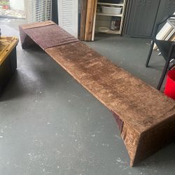 Bench (free)