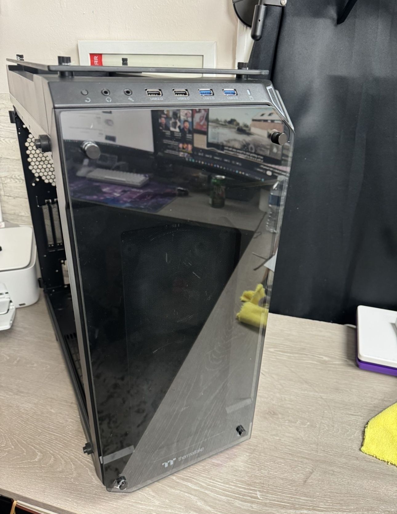 Thermaltake View71 Tempered Glass Full Tower Pc Case 
