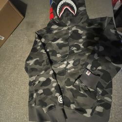 Bape Hoodie Size L Fits Like M