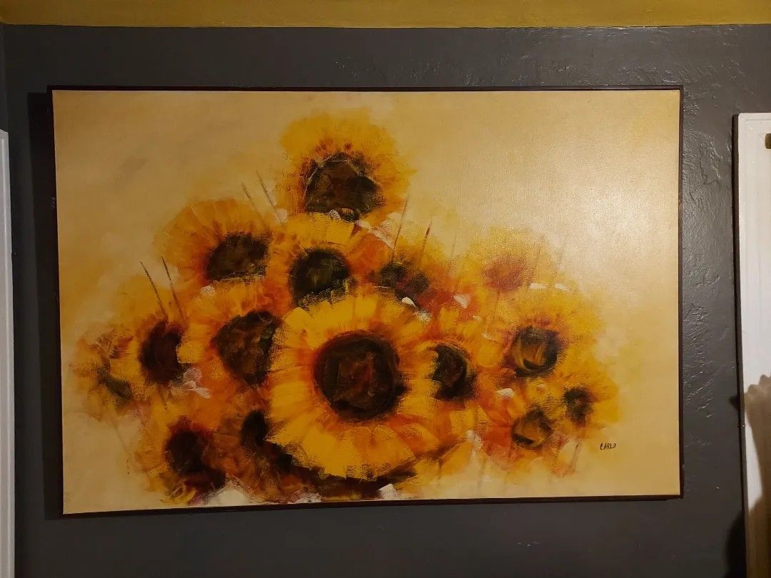 Vintage Oversized Sunflower Oil On Canvas Art by Carlo. 60 x 40