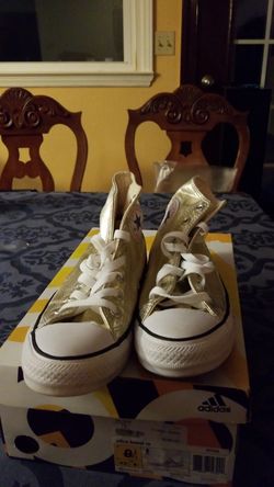 Gold co nverse sz 6
