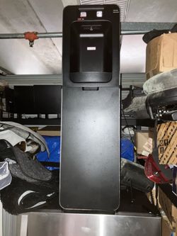 Water Cooler for 5 gallon jugs Bottom load