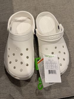 Crocs m8 w10 white