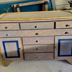 Custom Dresser