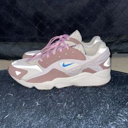 Nike Air Huarache Size 8.5 Men 