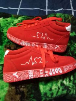 Red Clolinde Skate shoes 91/2