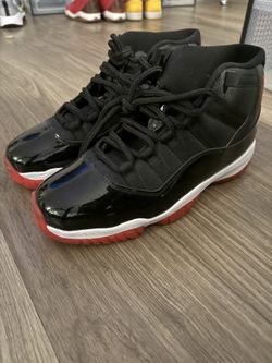 Jordan Retro 11 “bred” Size 10