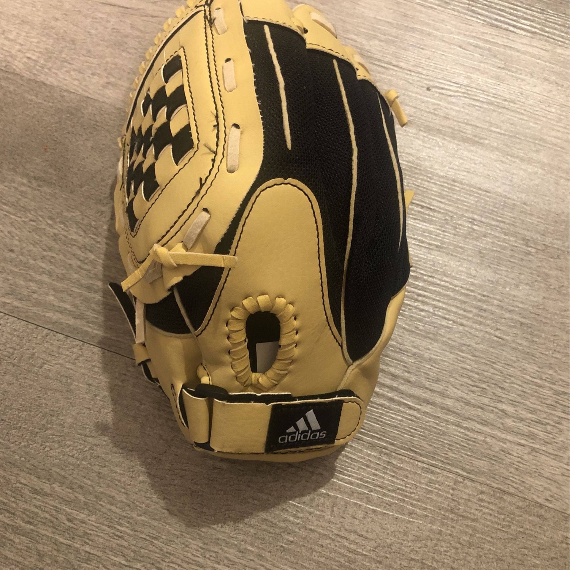 Adidas NEW 10.5in Glove For “LHT”