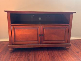 Cabinet Stand