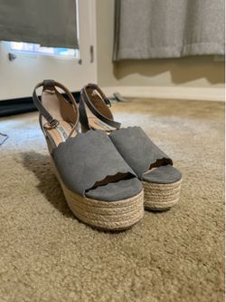 Steve Madden wedges