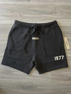 1977 iron essential shorts
