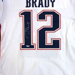Tom Brady Signed Jersey 