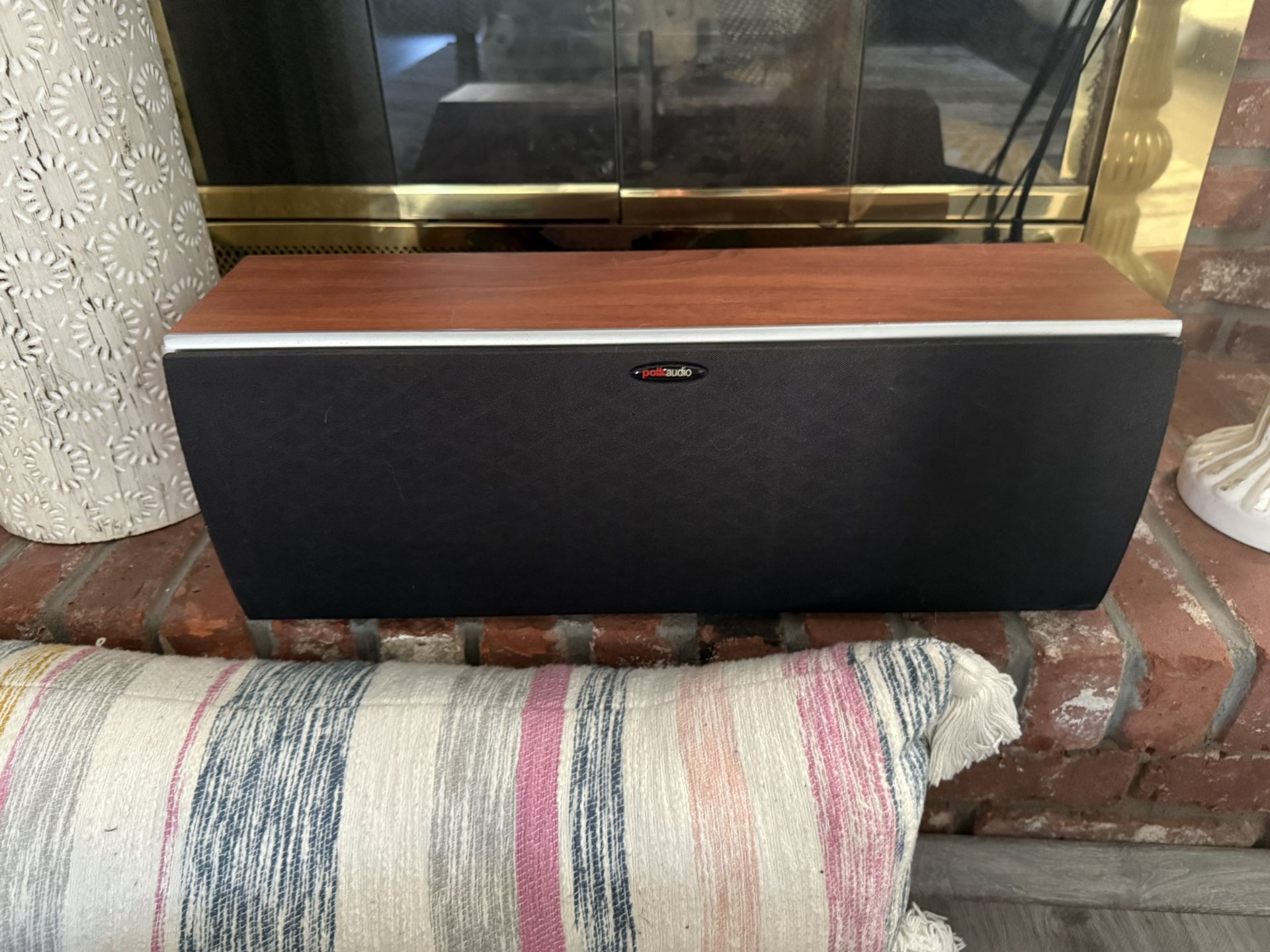 Polk Audio Center Speaker