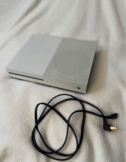Xbox One S 1Terabyte-Works perfect