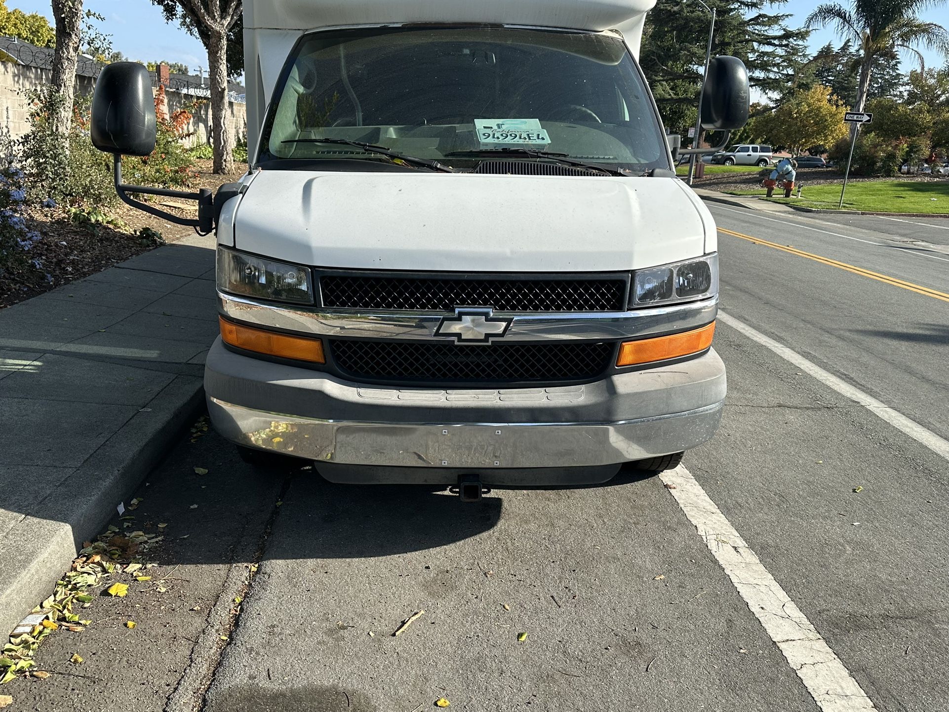 2010 chevy 3500 shuttle