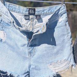 Women's denim short shorts