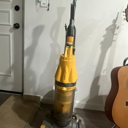 Dyson Vacuum 