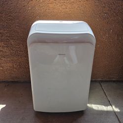 INSIGNIA Portable AC NS-AC08PWH1